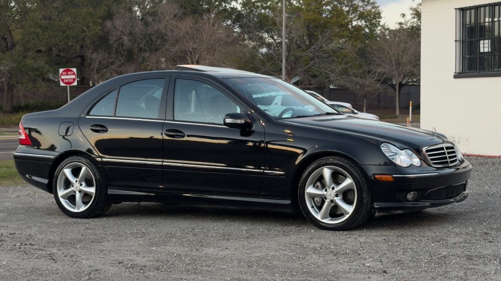 2006 Mercedes-Benz C-Class C230 Sport - Photo 11