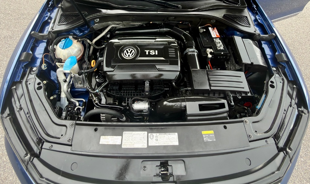 2016 Volkswagen Passat R-Line - Photo 27
