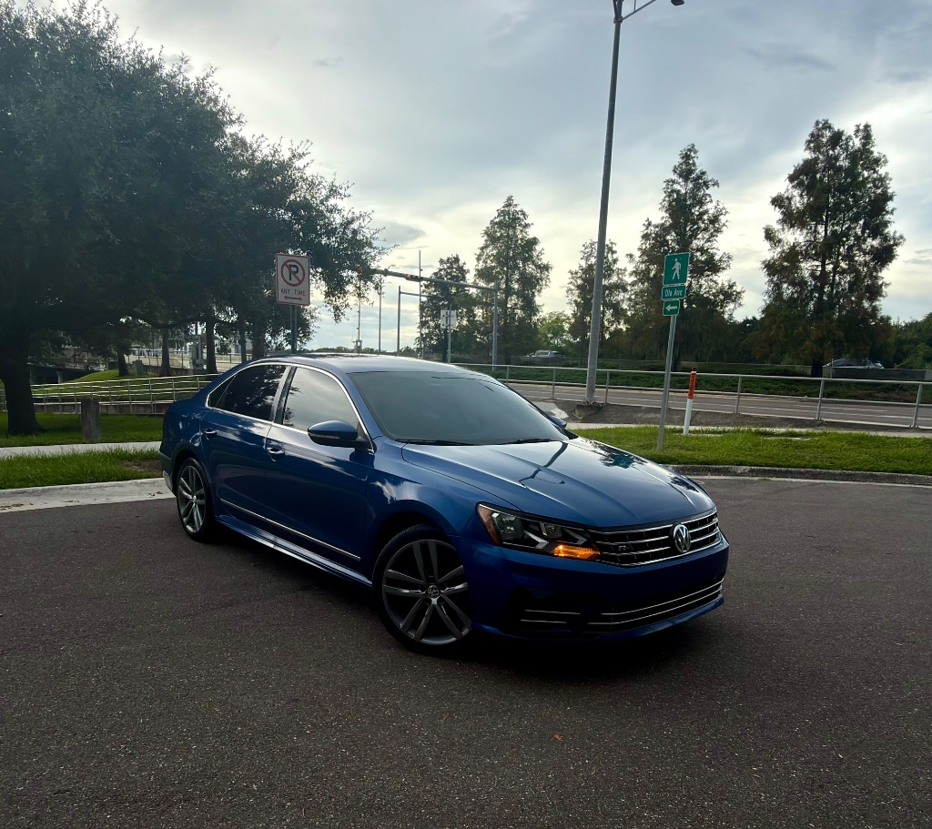 2016 Volkswagen Passat R-Line - Photo 7