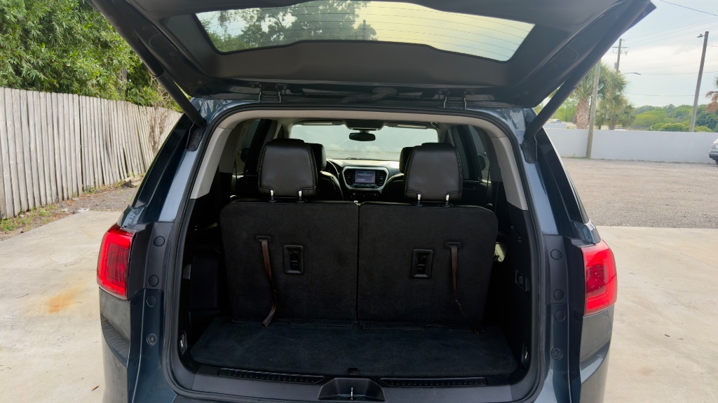 2019 GMC Acadia SLT-1 - Photo 16