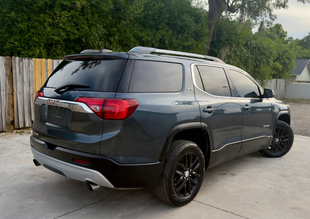2019 GMC Acadia SLT-1 - Photo 10