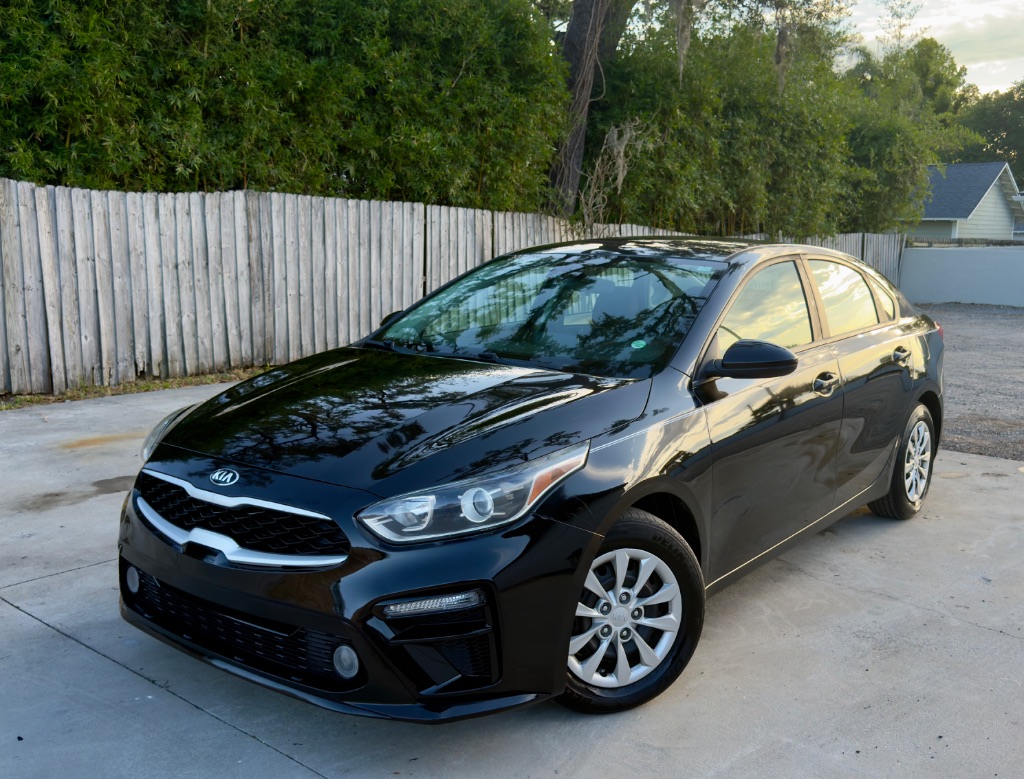 2020 Kia Forte FE AT's photo