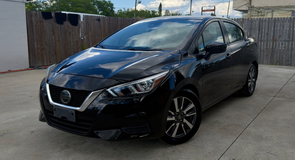 2020 Nissan Versa 1.6 SV CVT's photo