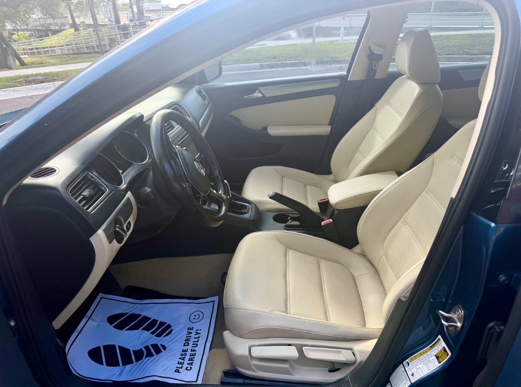 2015 Volkswagen Jetta SE - Photo 10