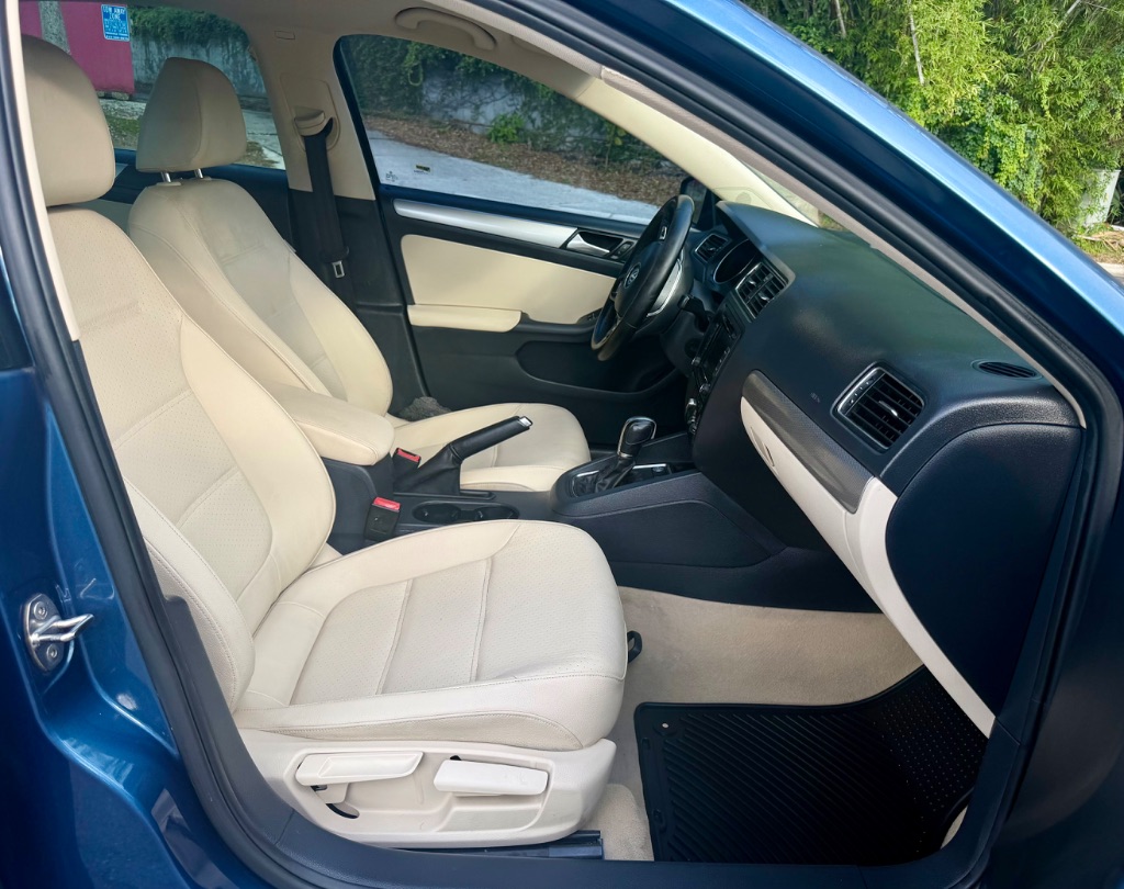 2015 Volkswagen Jetta SE - Photo 13
